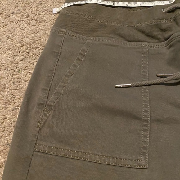 NYDJ cropped pants - Picture 5 of 10